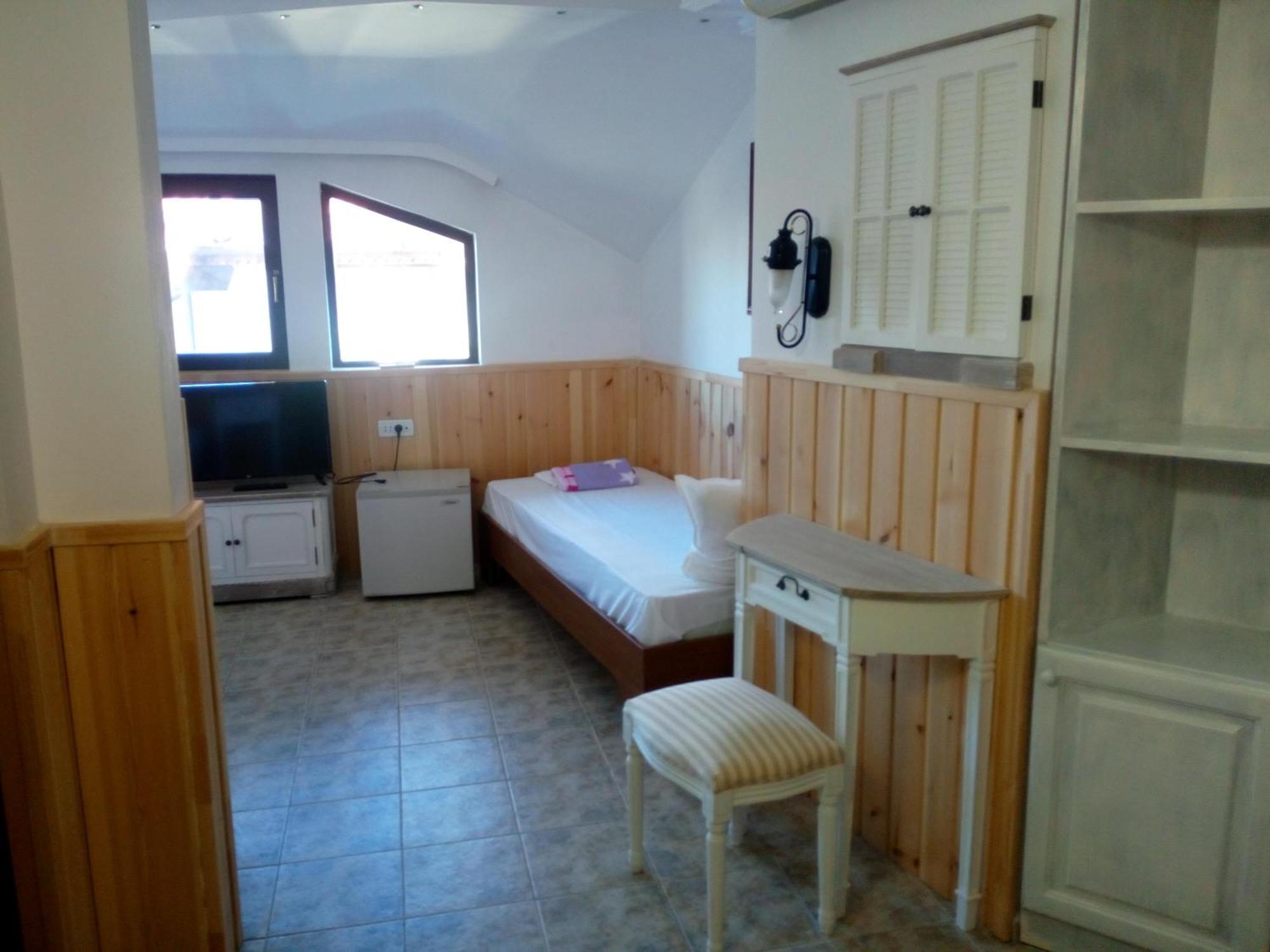 נסבר Rony Hotel מראה חיצוני תמונה