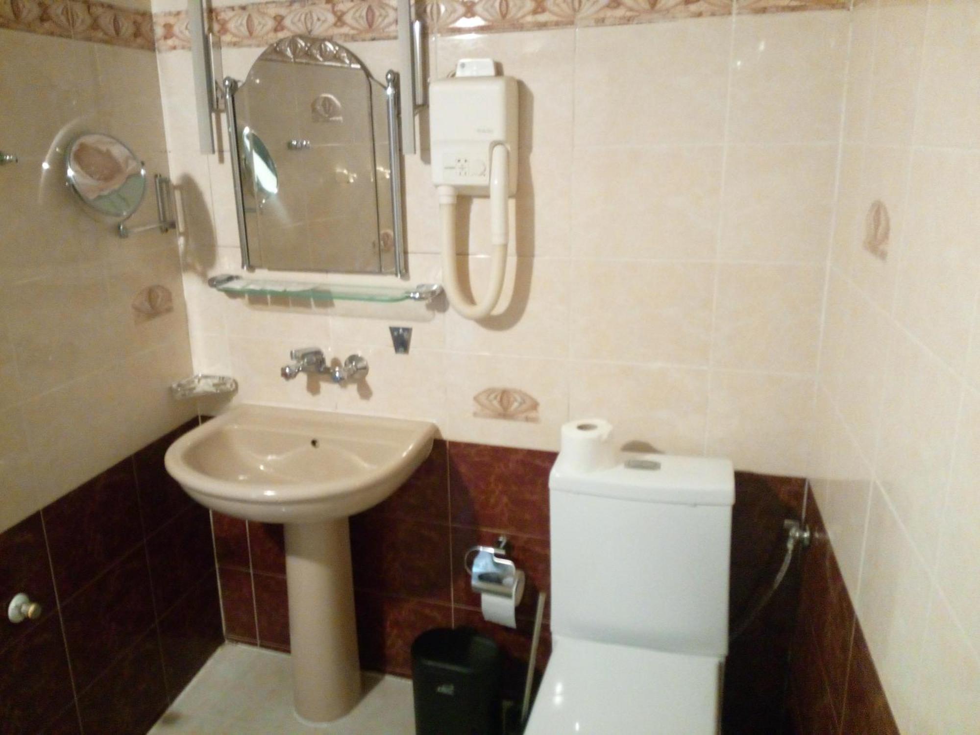 נסבר Rony Hotel מראה חיצוני תמונה