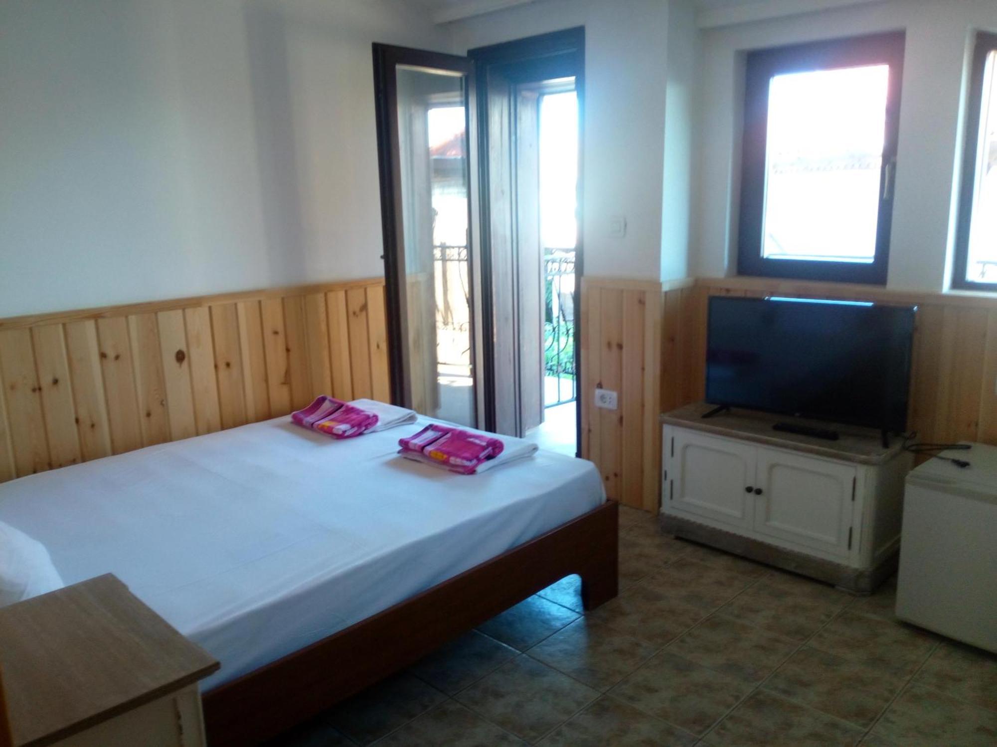נסבר Rony Hotel מראה חיצוני תמונה