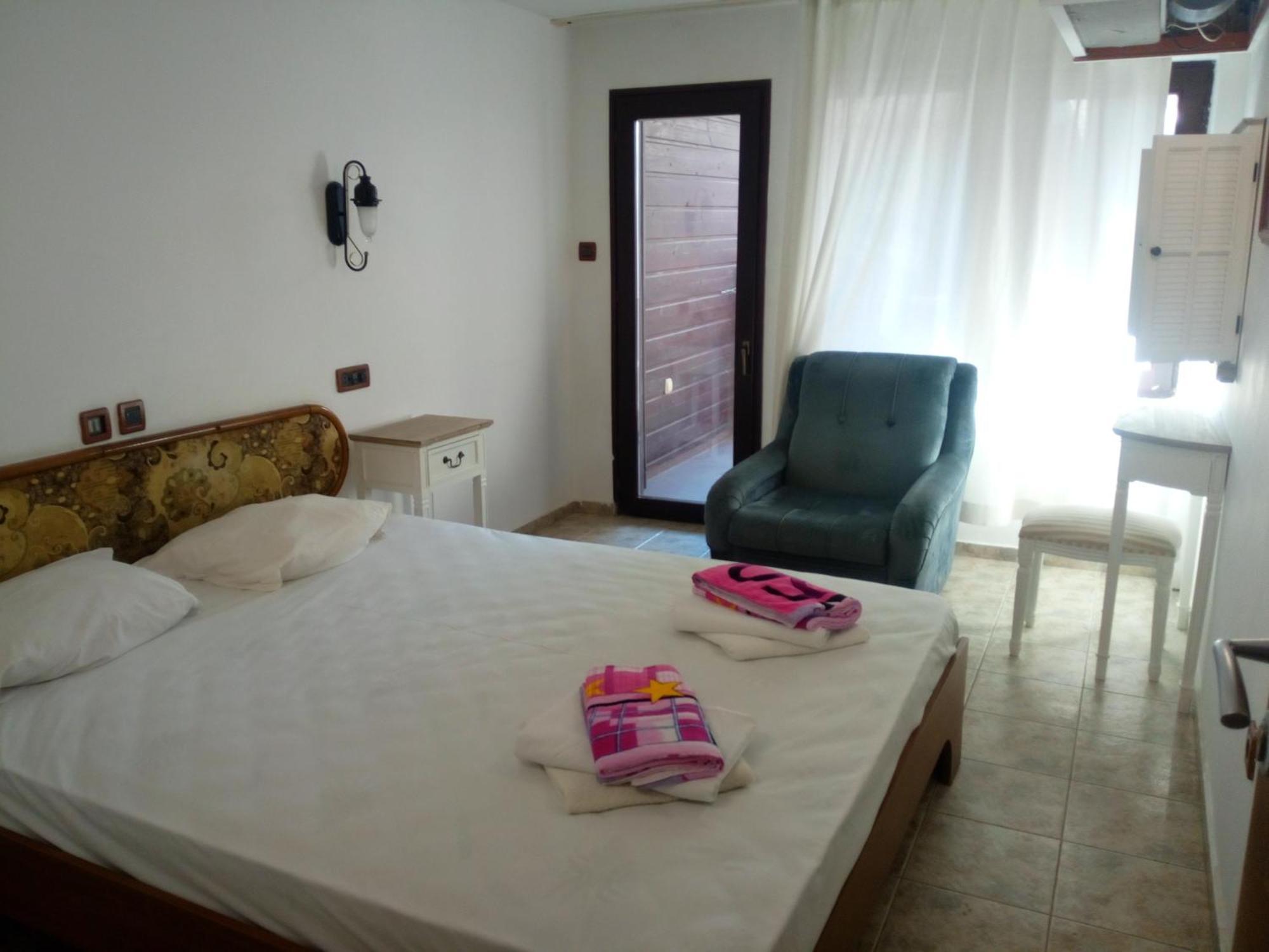 נסבר Rony Hotel מראה חיצוני תמונה